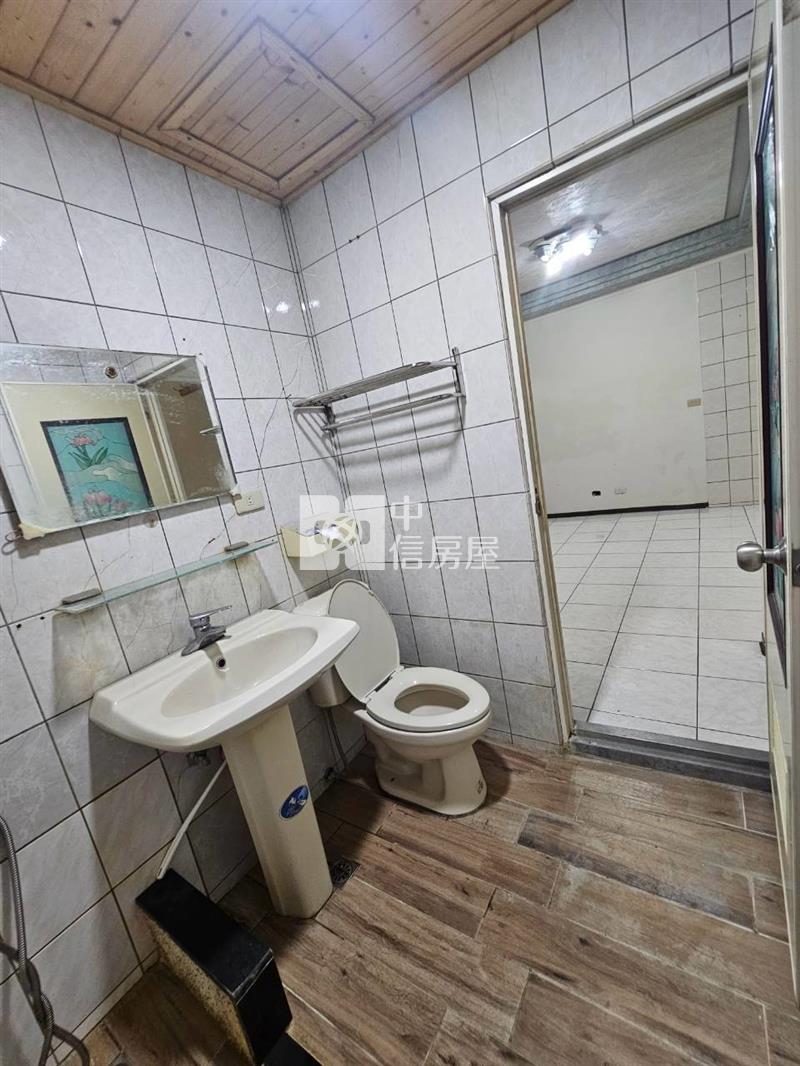 南京路2房美華廈房屋室內格局與周邊環境