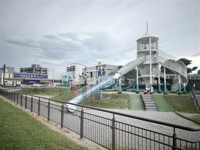 【豐禾】草漯重劃區旁稀有甲建房屋室內格局與周邊環境