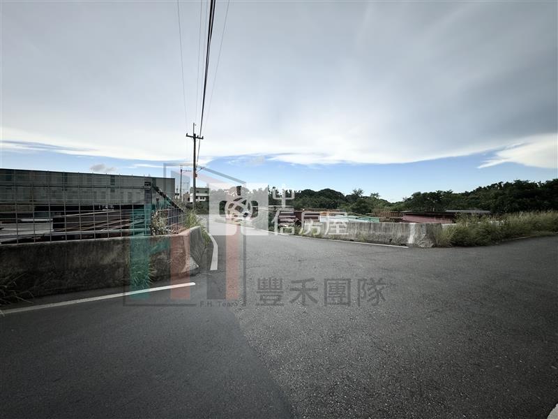 【豐禾】草漯重劃區旁稀有甲建房屋室內格局與周邊環境
