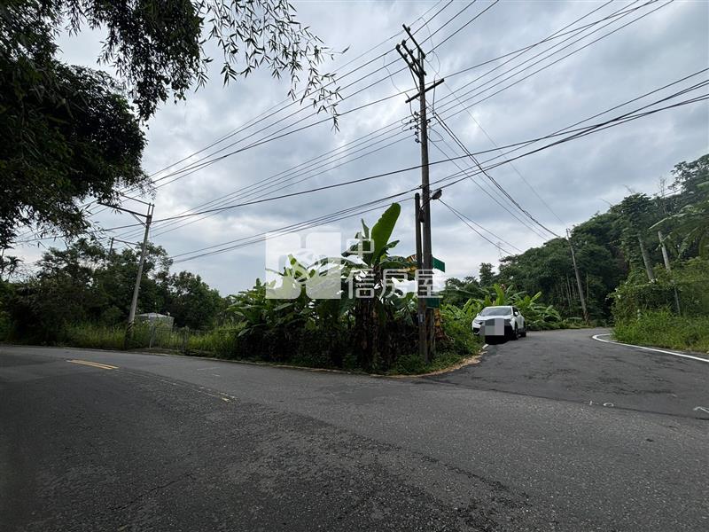 中寮臨路角地休閒農場A房屋室內格局與周邊環境
