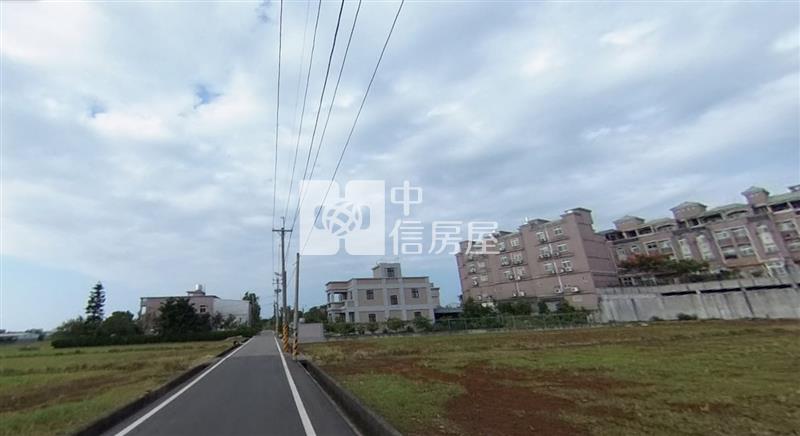 青埔高鐵站方正一般農房屋室內格局與周邊環境