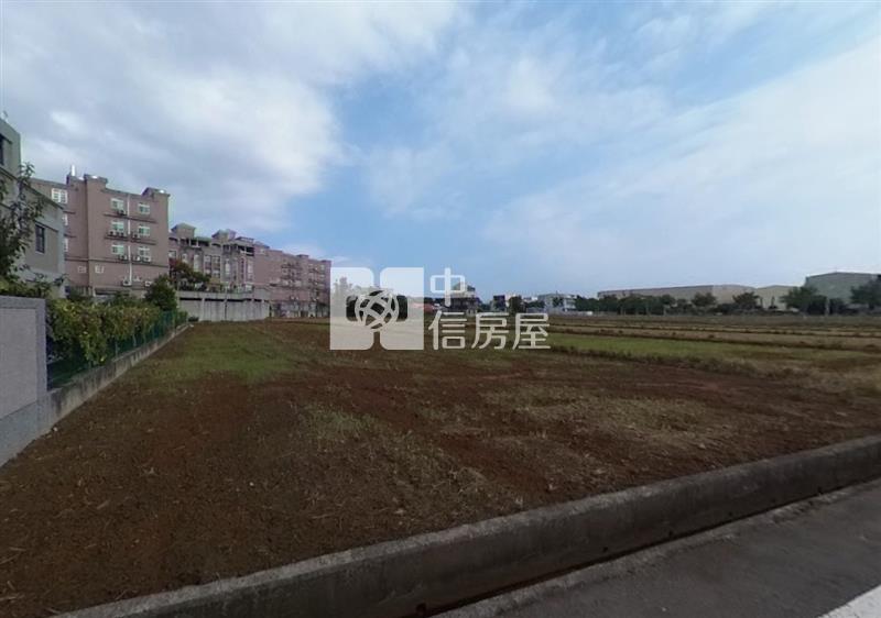 青埔高鐵站方正一般農房屋室內格局與周邊環境