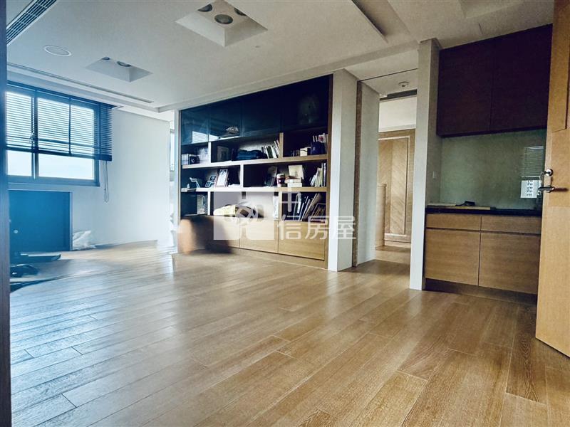 康橋大別墅豪宅會館房屋室內格局與周邊環境