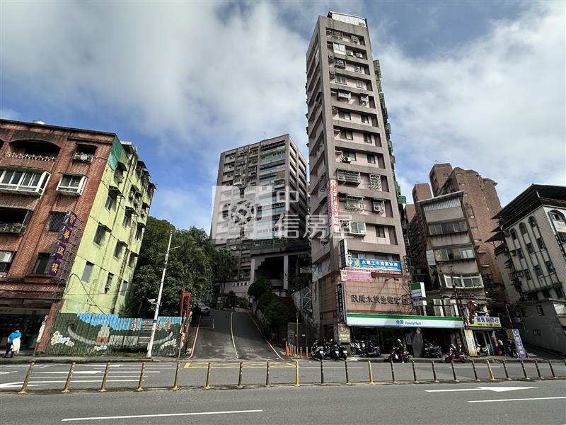 上堤花園廣場房屋室內格局與周邊環境