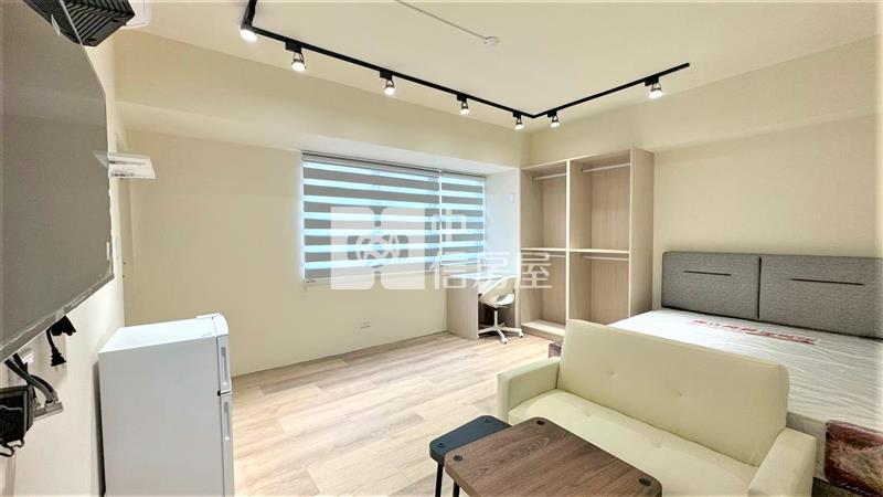 富強街電梯收租套房3F房屋室內格局與周邊環境