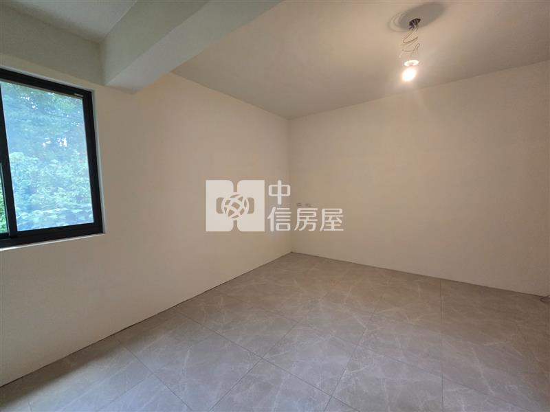 龍潭大地坪整新透天房屋室內格局與周邊環境