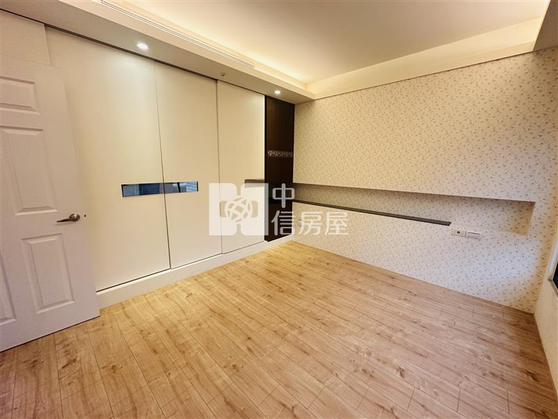 【奔馳】龍安戶政美妝二房車房屋室內格局與周邊環境