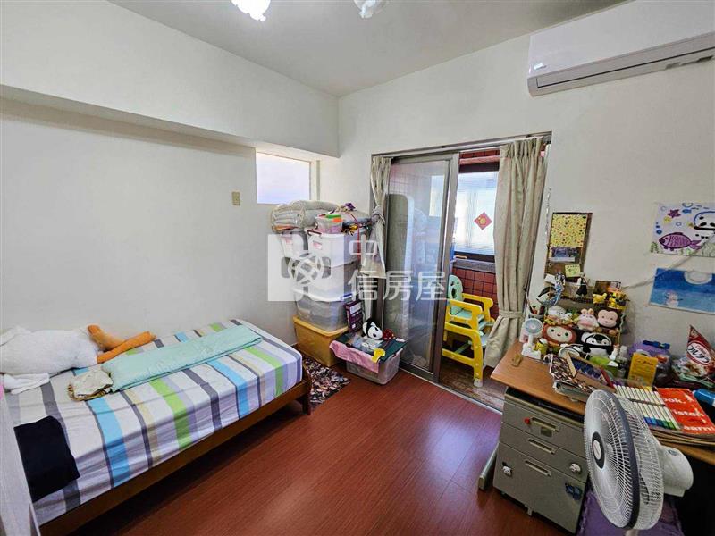 中壢體育園區電梯4房房屋室內格局與周邊環境