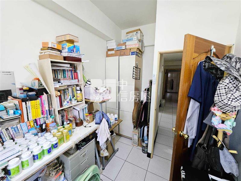中壢體育園區電梯4房房屋室內格局與周邊環境