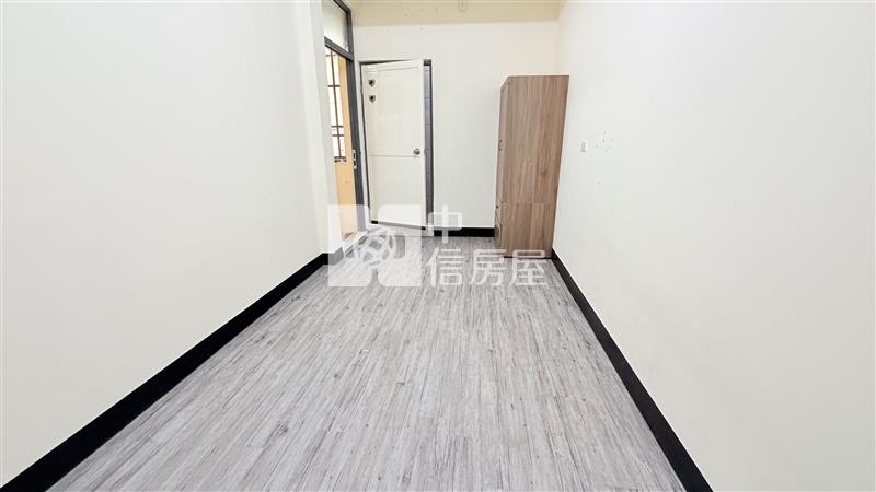 屏東演藝廳全新整理別墅房屋室內格局與周邊環境