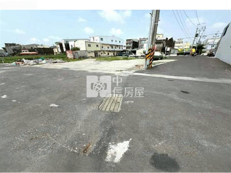 台南安南區土城聖母廟旁大坪數建地房屋室內格局與周邊環境