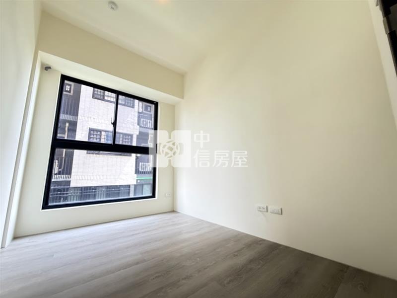 【奔馳】皇普La Vie 三房車房屋室內格局與周邊環境