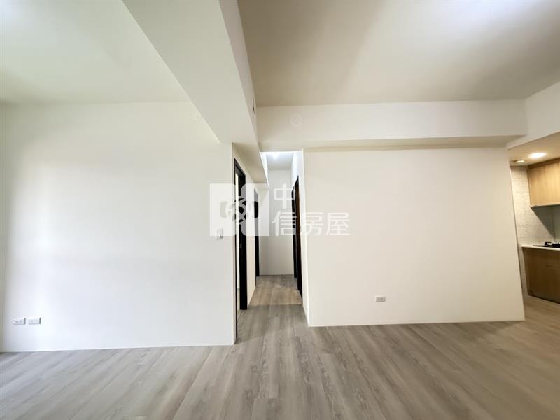 【奔馳】皇普La Vie 三房車房屋室內格局與周邊環境