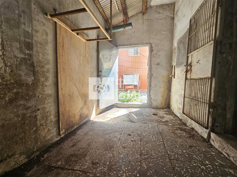 八德建國路邊間透天房屋室內格局與周邊環境