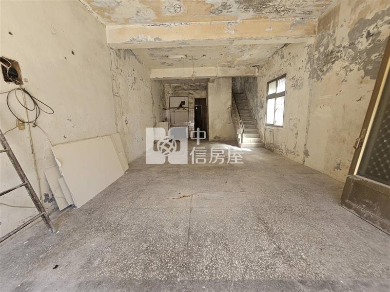 八德建國路邊間透天房屋室內格局與周邊環境