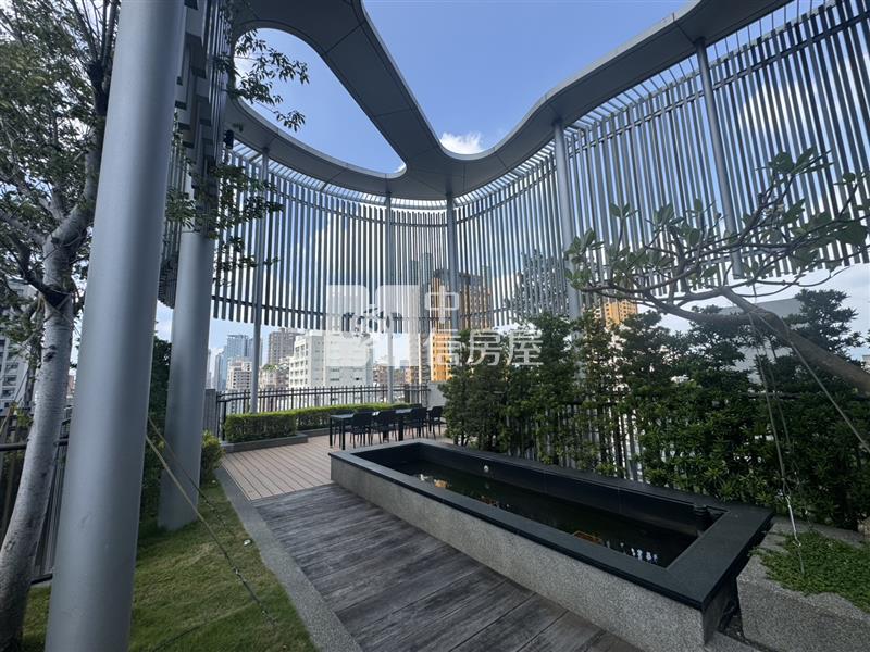 勤美園道精華地段雙平車豪宅房屋室內格局與周邊環境