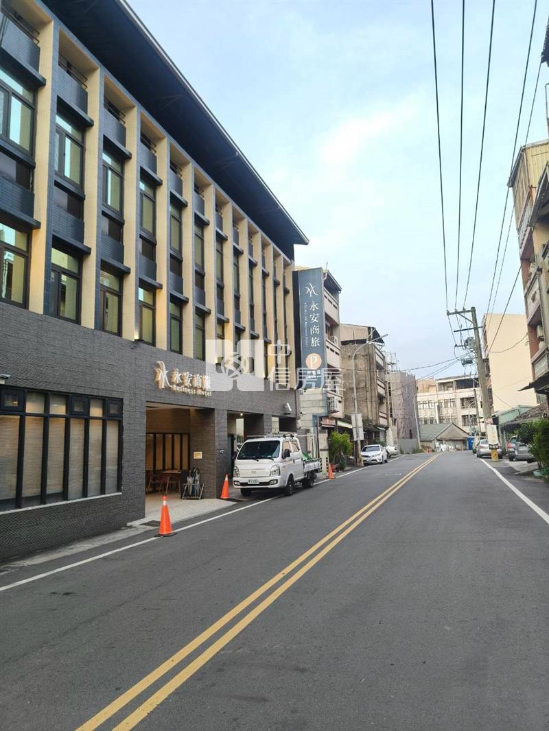 斗南商業區精美店住房屋室內格局與周邊環境