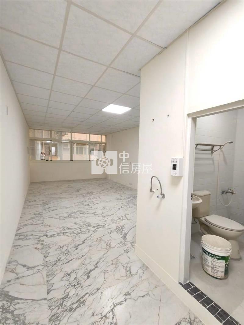 斗南商業區精美店住房屋室內格局與周邊環境