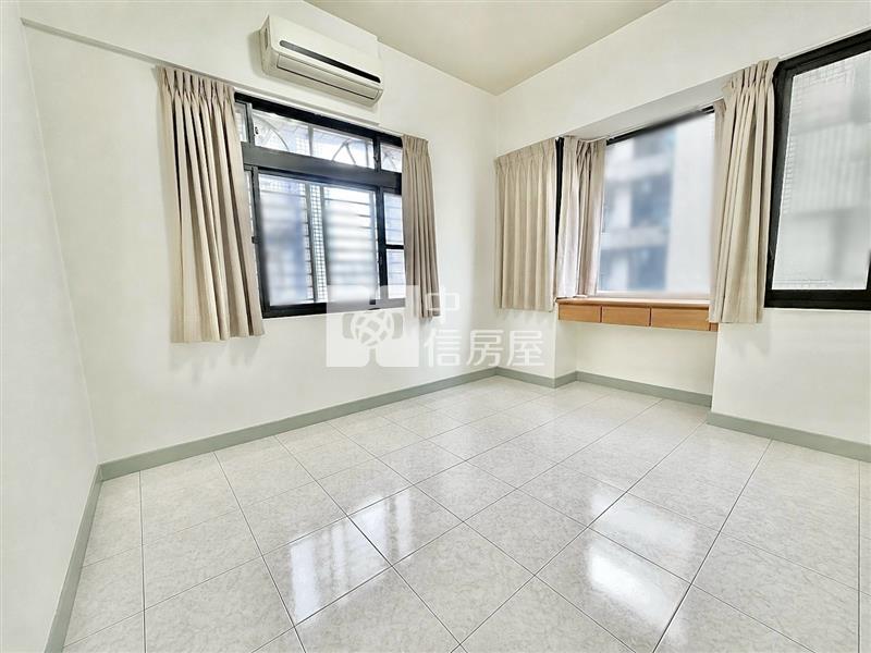 光華國宅採光面綠意三房房屋室內格局與周邊環境