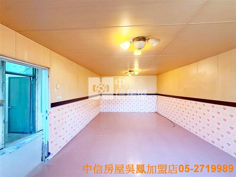 民雄江厝店興中國小大面寬透天房屋室內格局與周邊環境