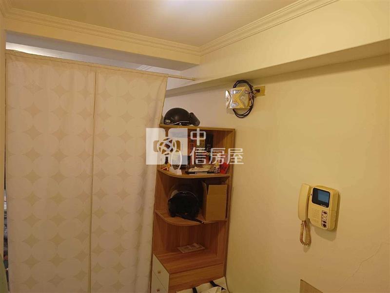 百老匯宮庭收租套房房屋室內格局與周邊環境