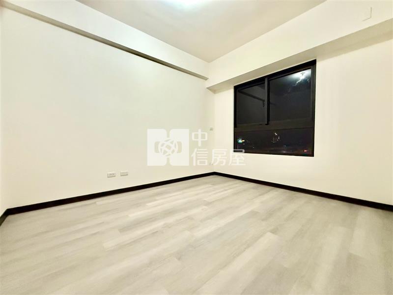 市鎮之櫻兩房平車房屋室內格局與周邊環境