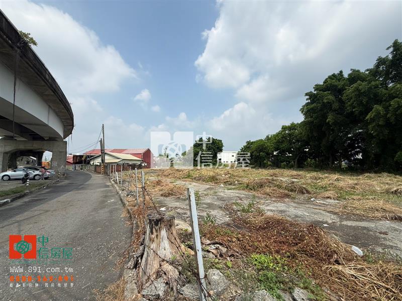 新營工業區省道旁大地坪乙建工業地房屋室內格局與周邊環境