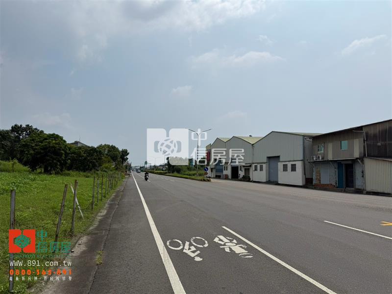 新營工業區省道旁大地坪乙建工業地房屋室內格局與周邊環境