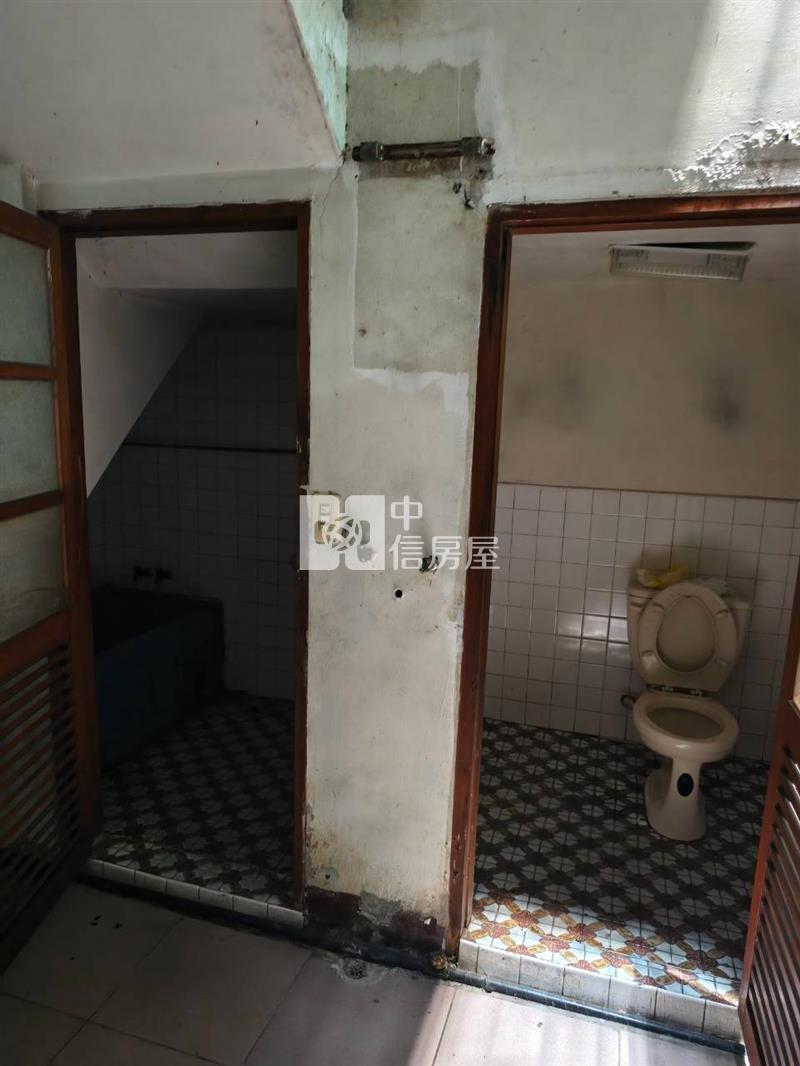 火車站黃金透天店鋪房屋室內格局與周邊環境