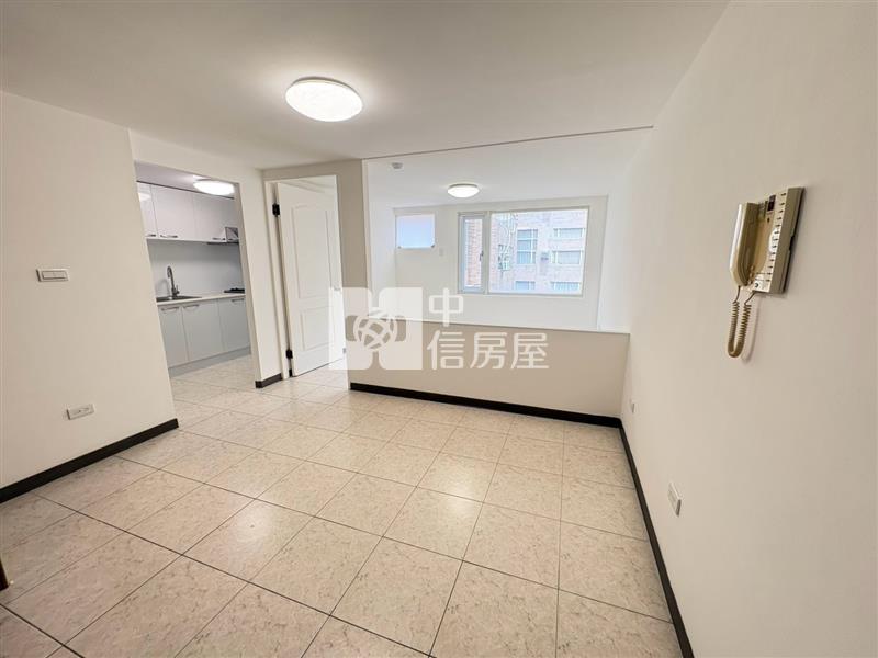 摩登景觀時尚小資兩房房屋室內格局與周邊環境