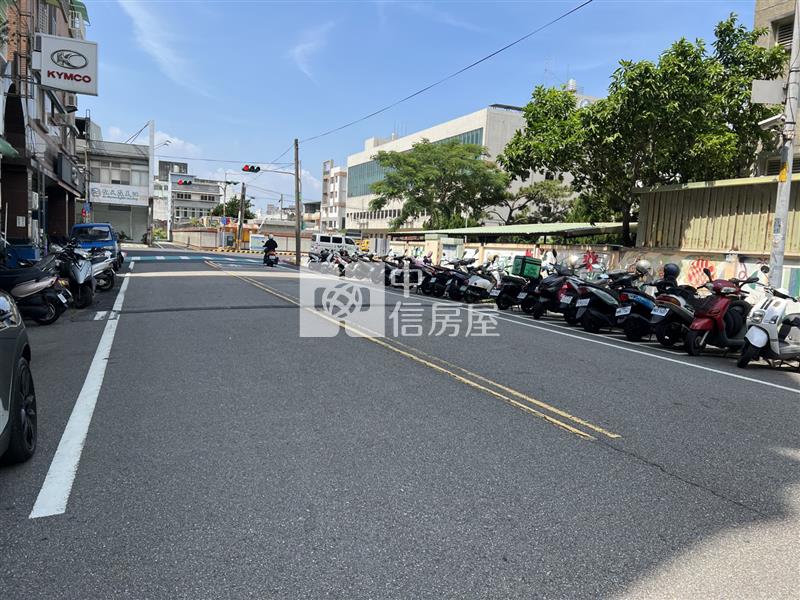頭份建國學區店面房屋室內格局與周邊環境