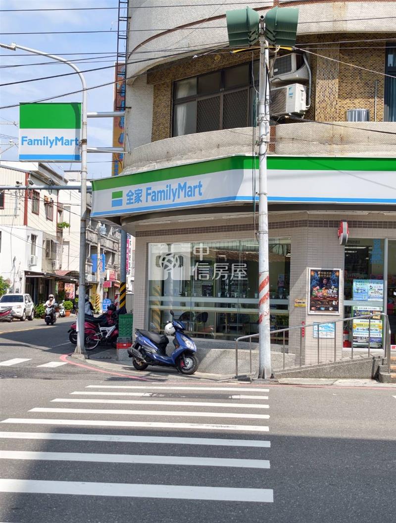 大灣靜巷69坪建地房屋室內格局與周邊環境