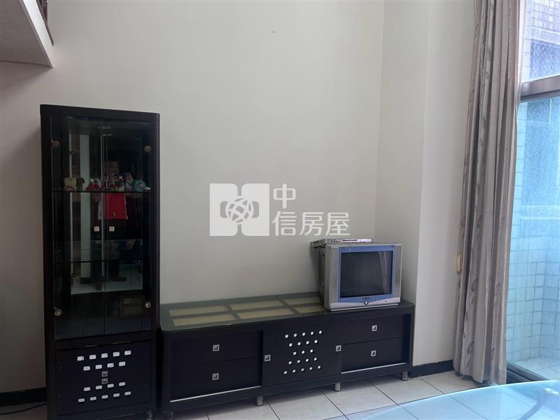 ◆羅傑摩爾前區3房房屋室內格局與周邊環境