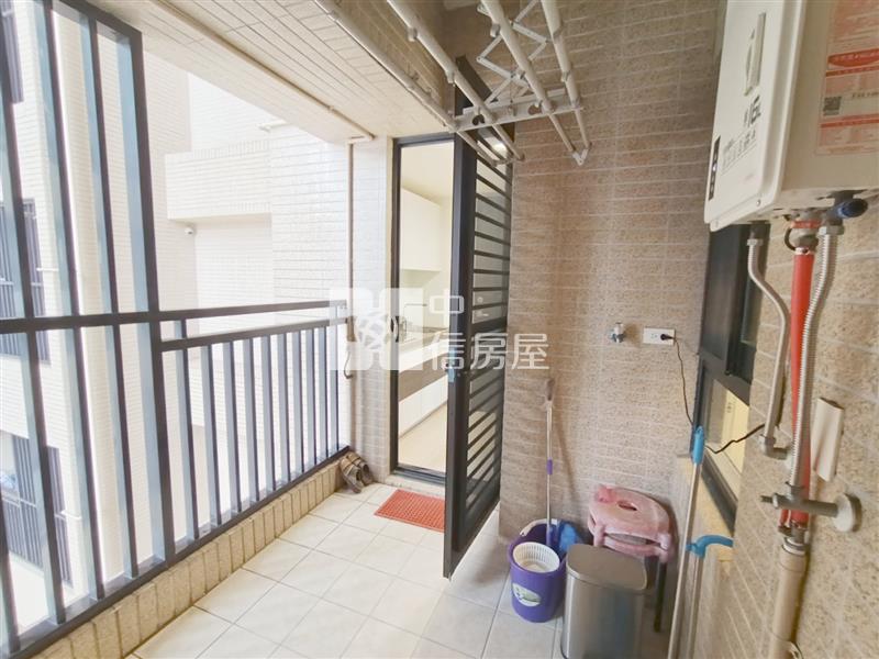 安平國中四房優質雙車位房屋室內格局與周邊環境