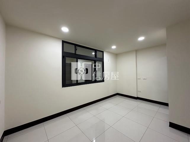 八德近忠貞市場整新美透天房屋室內格局與周邊環境