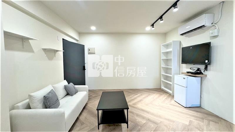 富強街電梯收租套房7F房屋室內格局與周邊環境