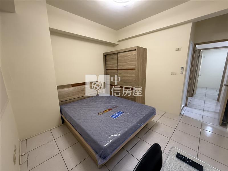 中山醫G13捷運低公設電梯三房美屋房屋室內格局與周邊環境