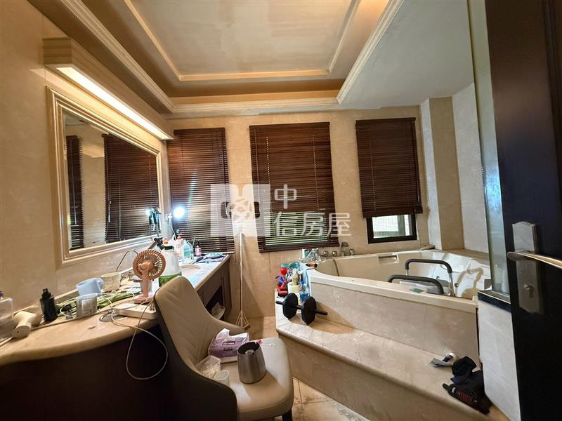 虎尾寮復興學區電梯豪墅房屋室內格局與周邊環境