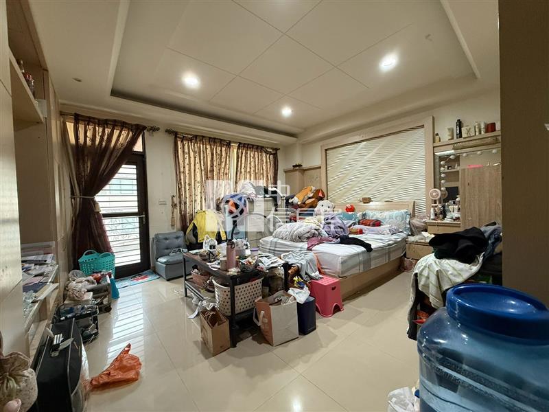 虎尾寮復興學區電梯豪墅房屋室內格局與周邊環境