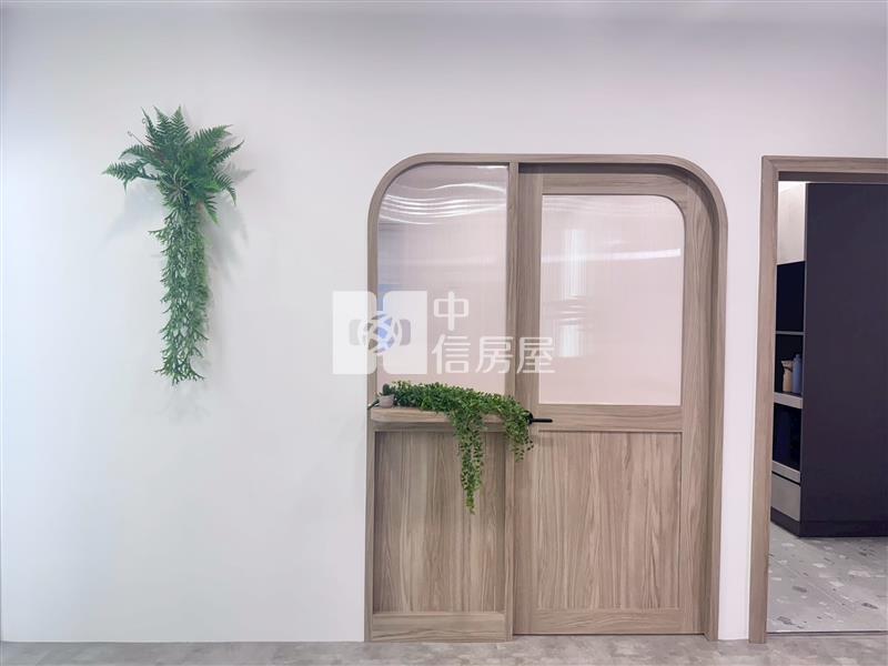 玉山名園大四房健身公寓房屋室內格局與周邊環境
