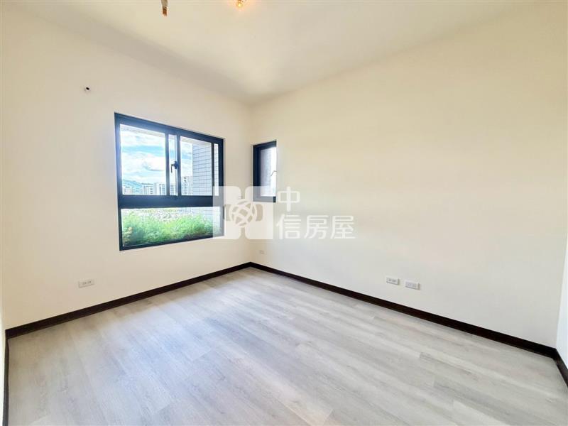 櫻花昕光之櫻兩房兩衛平車房屋室內格局與周邊環境