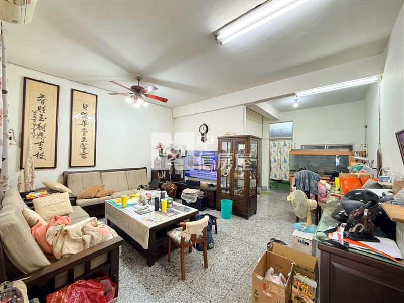 太平路生活圈懷舊透天A房屋室內格局與周邊環境