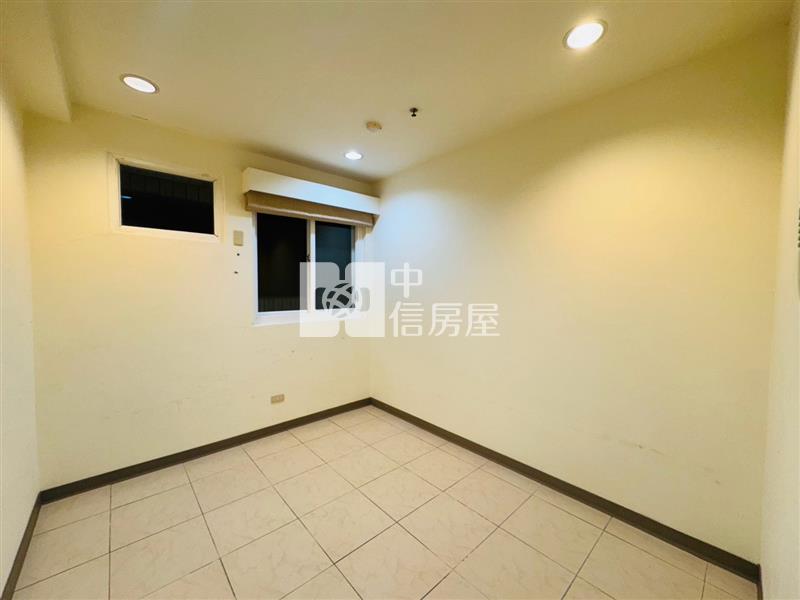 水美前區四房房屋室內格局與周邊環境