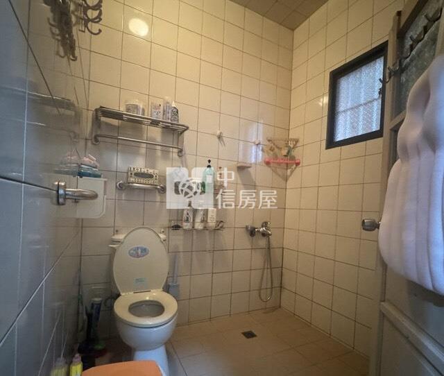 八德正介壽路上20米路金透店-前後臨路房屋室內格局與周邊環境