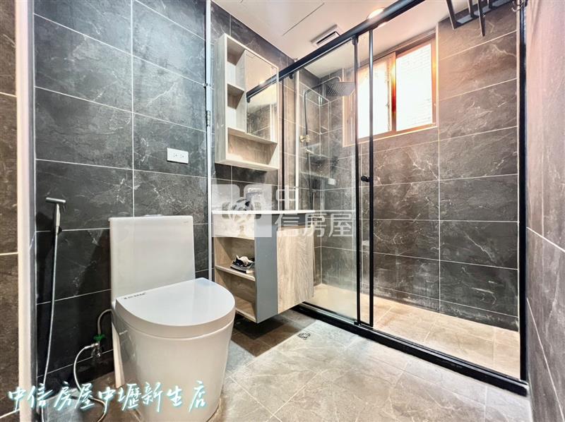 桃園藝文特區精美三房房屋室內格局與周邊環境