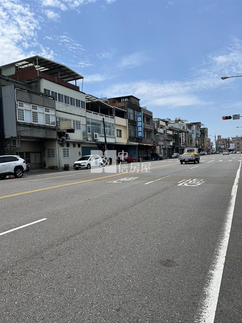 頭份乙建114坪+20米路及店面房屋室內格局與周邊環境