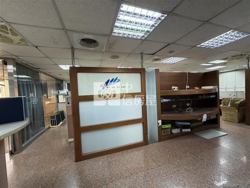 基隆市政府義一路景觀商辦房屋室內格局與周邊環境