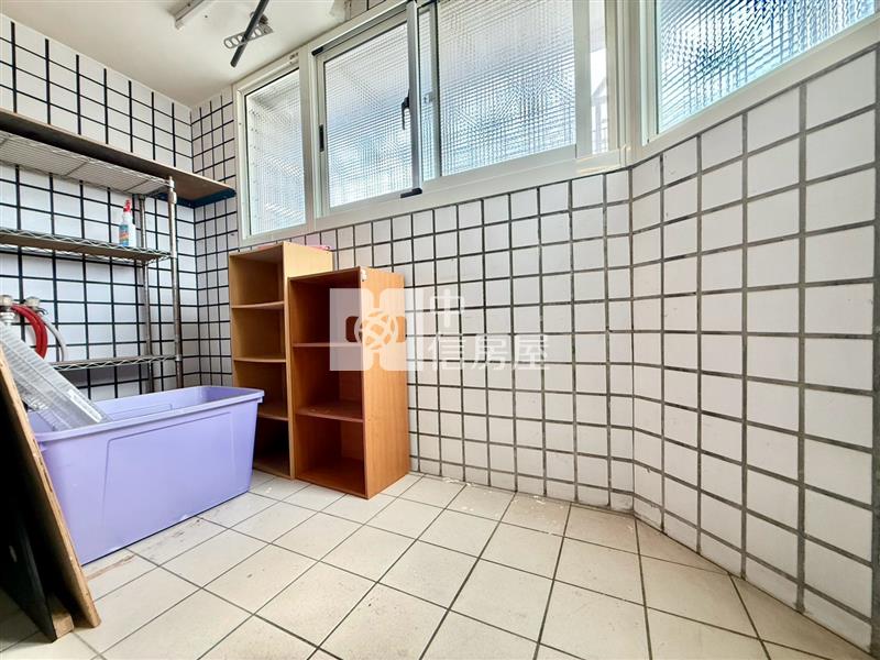 藝術羅丹四房車位房屋室內格局與周邊環境
