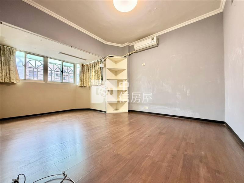 藝術羅丹四房車位房屋室內格局與周邊環境