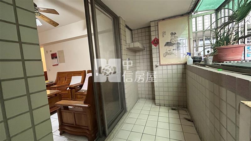 工學商圈3房車位廣三大帝國房屋室內格局與周邊環境